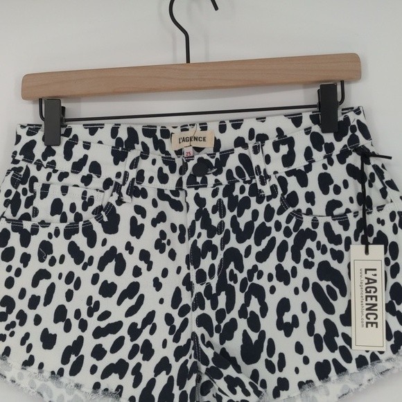 L'Agence Audrey Ryland High-Rise Cutoff Leopard Genoa Denim Shorts Size 25 - Picture 2 of 15